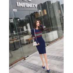 Elegant striped pencil dress - with long sleeveDresses