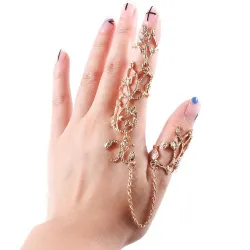 Two finger ring - with chain - hollow out flowers / crystalsRings