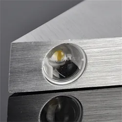 Modern wall lamp - triangle shaped - aluminum - LED - 3WWall lights