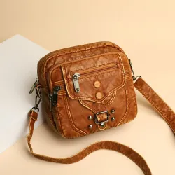Small shoulder / waist bag - leather - rivets - zippersBags