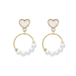 White heart earrings - round pearl pendantEarrings