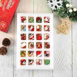 Christmas advent calendar - with hanging christmas tree ornaments - 24 piecesChristmas