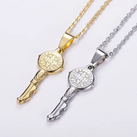 Key pendant necklace - cross / infinity patternNecklaces