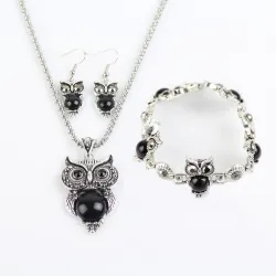 Vintage jewellery set with owls - earrings / necklace / braceletJewellery Sets