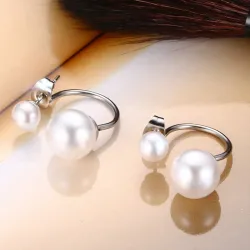 Double Pearl Stud EarringsEarrings