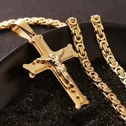Gold stainless steel necklace with crossNecklaces