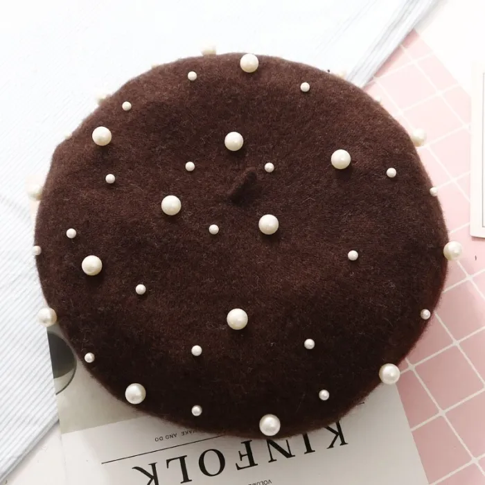 Elegant wool beret with pearls - hatHats & Caps