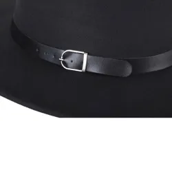 Fashionable cotton hat with a decorative beltHats & Caps