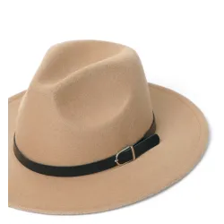 Fashionable cotton hat with a decorative beltHats & Caps
